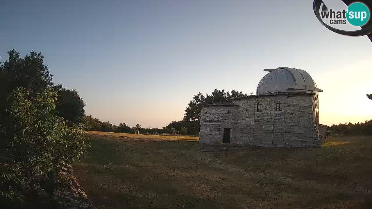 Višnjan Observatory Webcam: Gaze into the Cosmos from Istria, Croatia