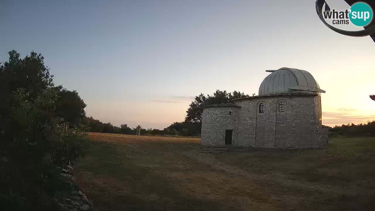 Webcam de l’Observatoire de Višnjan: Plongez dans le cosmos depuis l’Istrie, Croatie