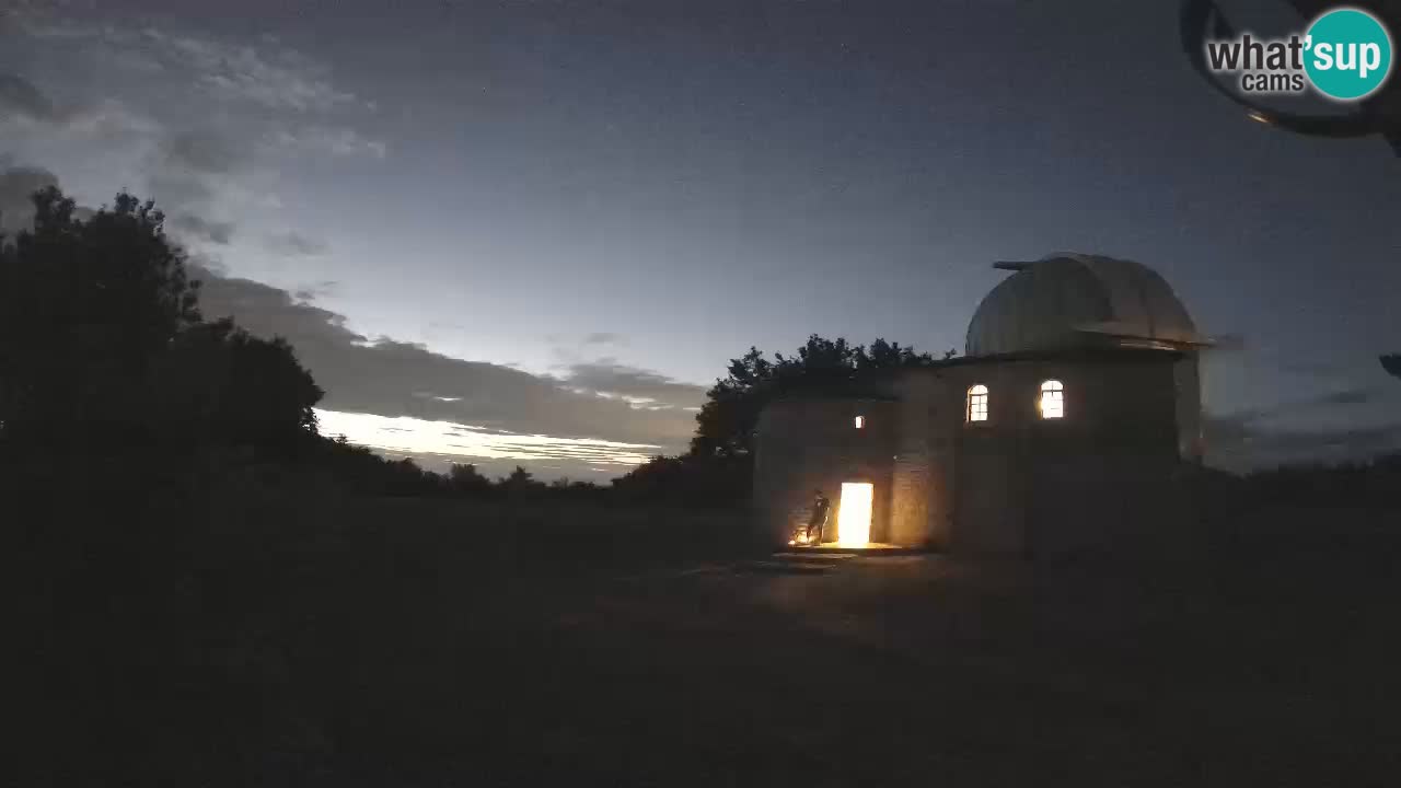 Višnjanska observatorijska spletna kamera: Opazujte vesolje iz Istre, Hrvaška