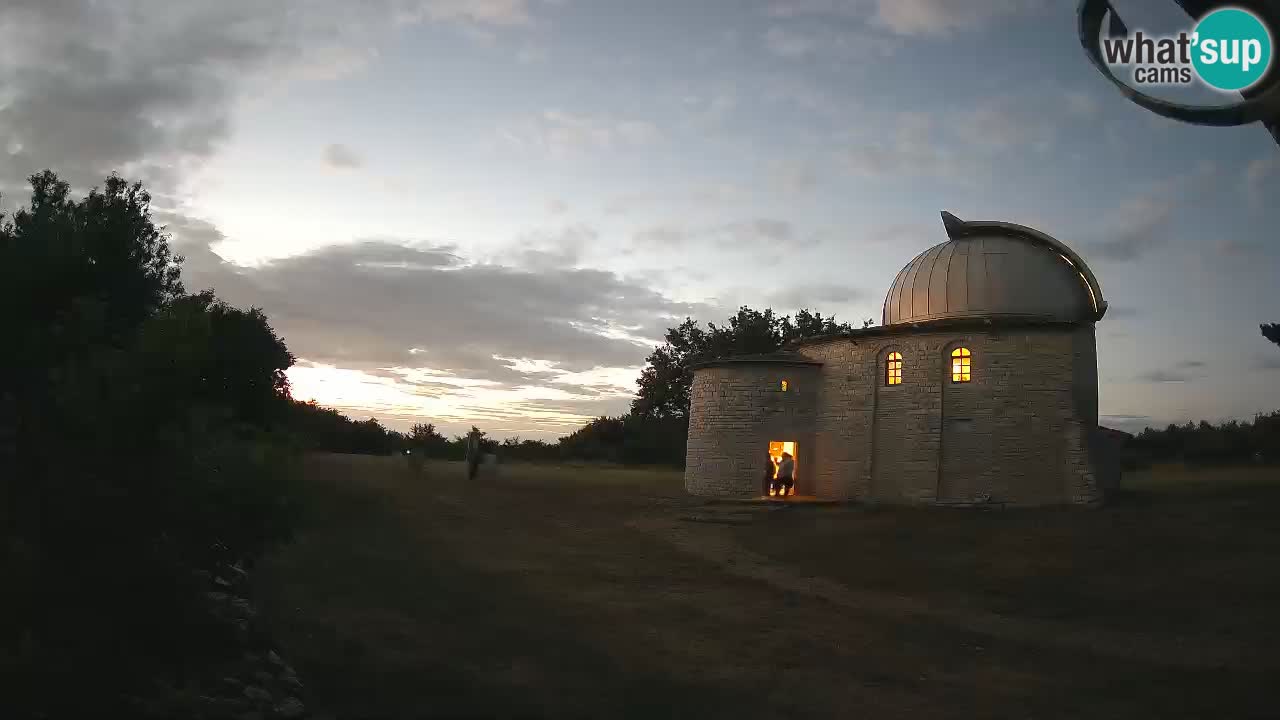 Webcam de l’Observatoire de Višnjan: Plongez dans le cosmos depuis l’Istrie, Croatie