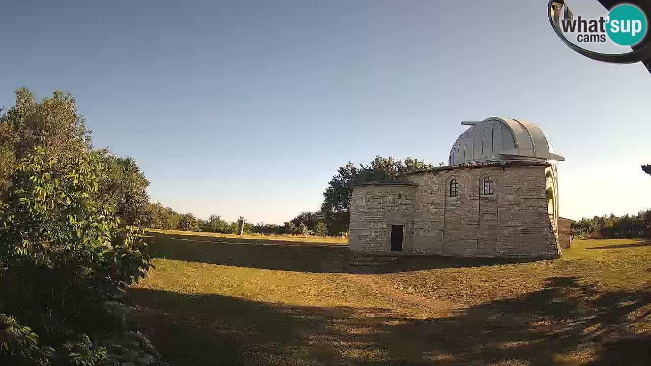 Webcam de l’Observatoire de Višnjan: Plongez dans le cosmos depuis l’Istrie, Croatie