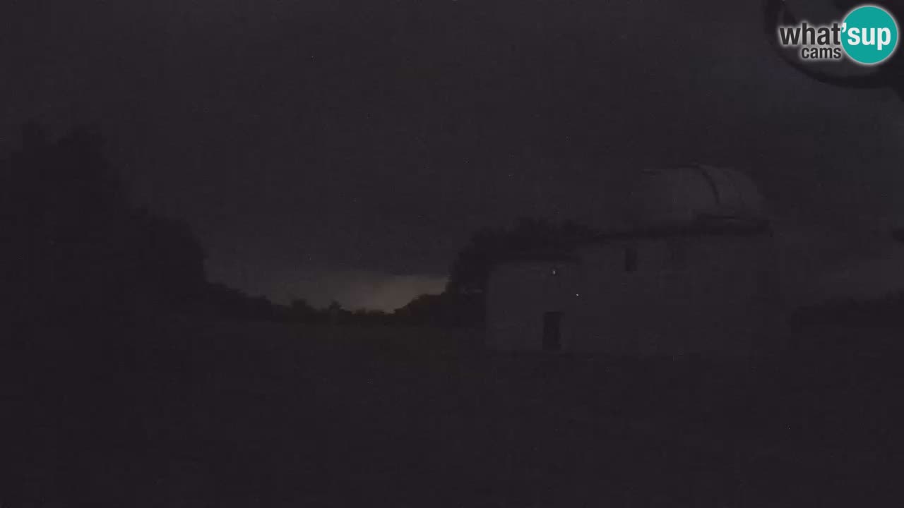 Višnjan Observatory Webcam: Gaze into the Cosmos from Istria, Croatia