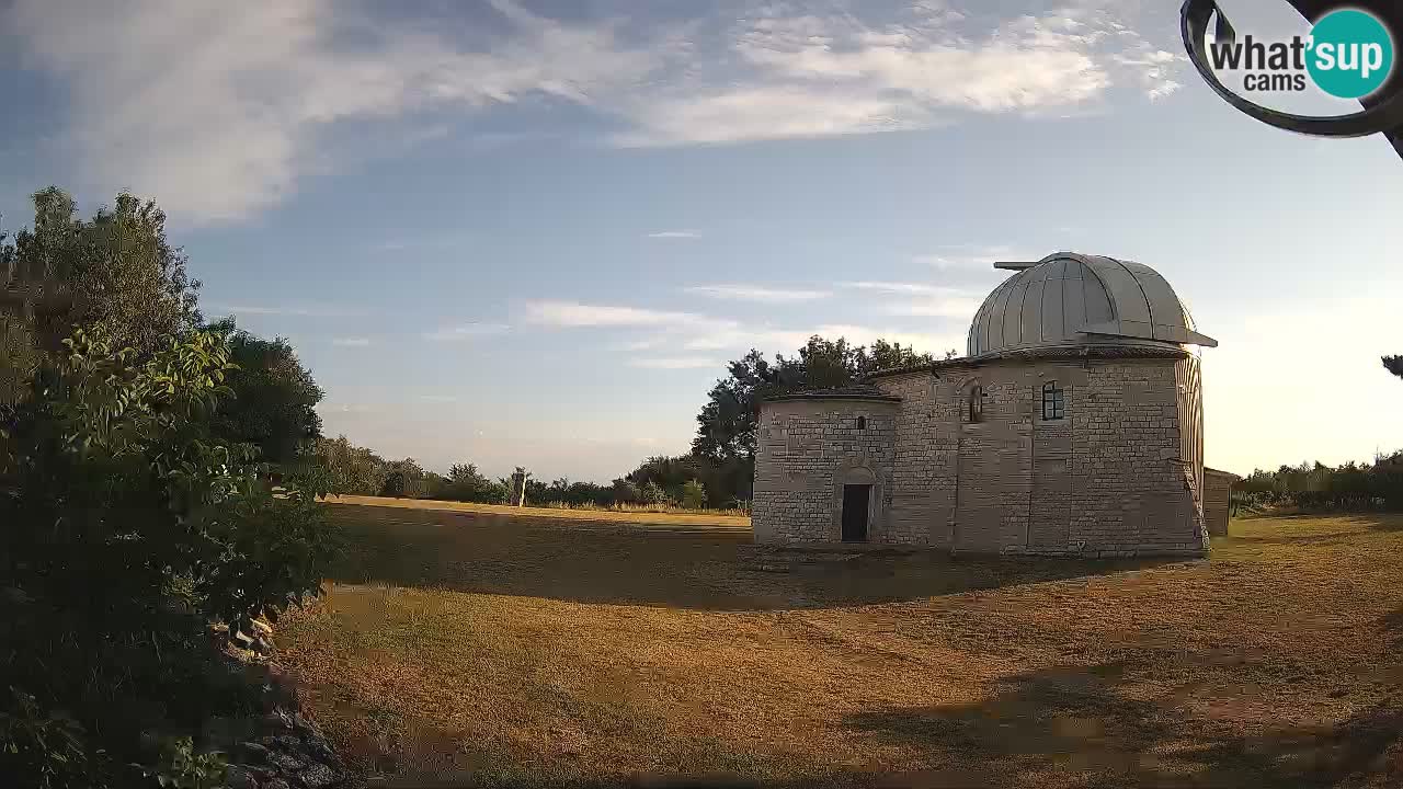 Višnjan Observatory Webcam: Gaze into the Cosmos from Istria, Croatia
