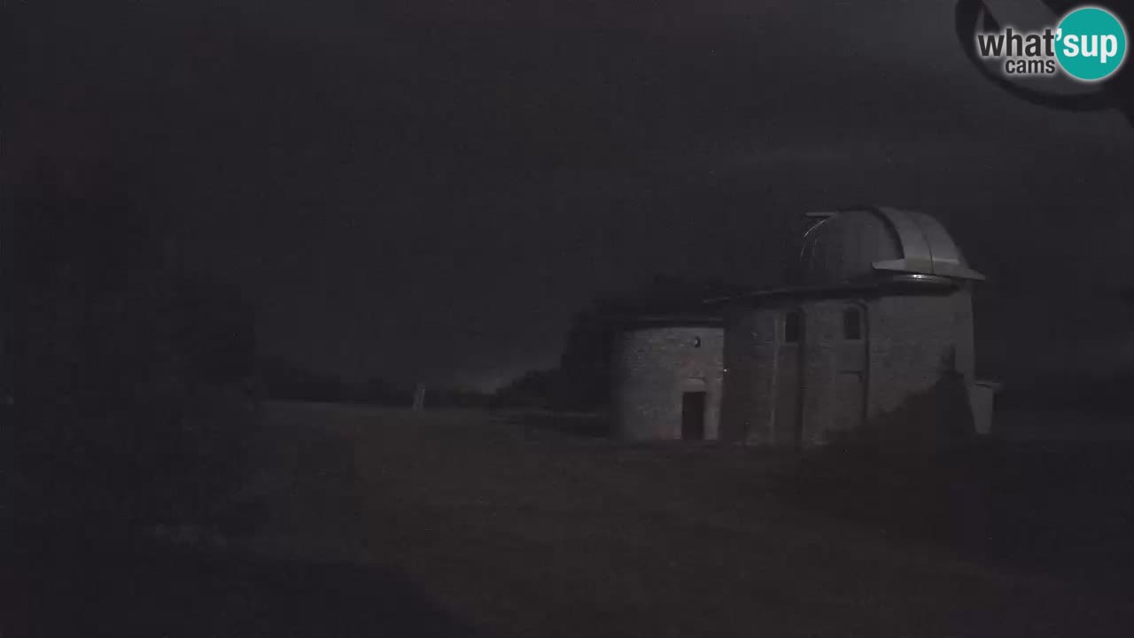 Webcam de l’Observatoire de Višnjan: Plongez dans le cosmos depuis l’Istrie, Croatie