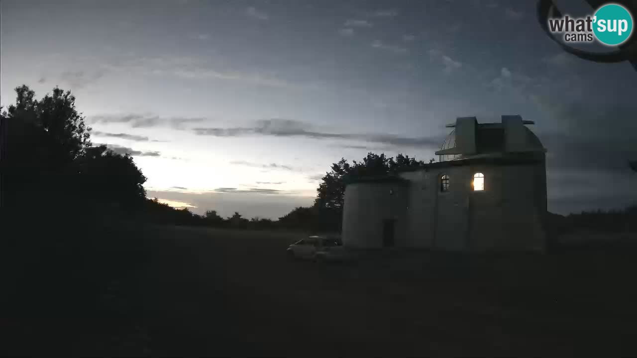 Višnjan Observatory Webcam: Gaze into the Cosmos from Istria, Croatia