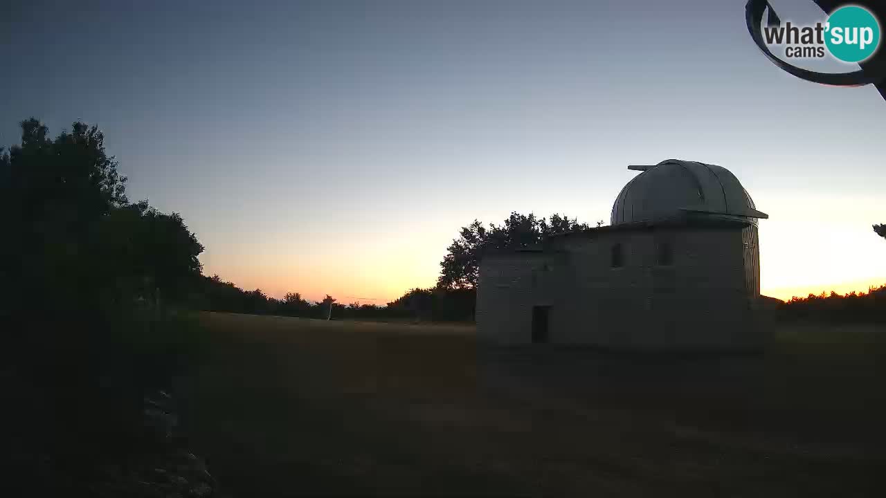 Višnjan Observatory Webcam: Gaze into the Cosmos from Istria, Croatia