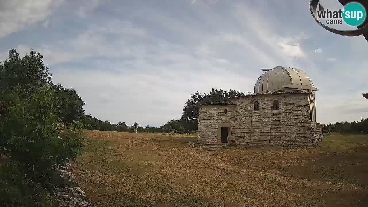 Webcam de l’Observatoire de Višnjan: Plongez dans le cosmos depuis l’Istrie, Croatie