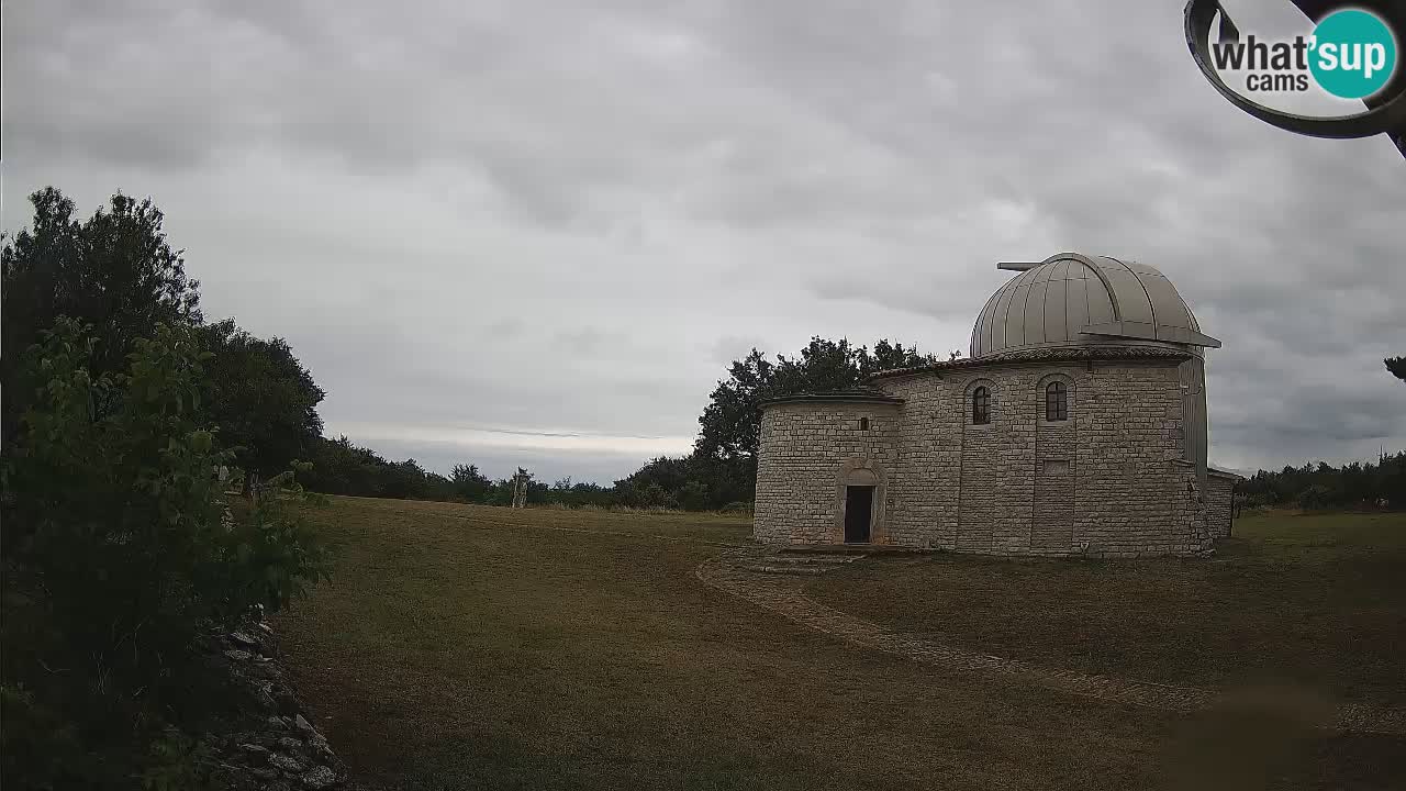 Višnjan Observatory Webcam: Gaze into the Cosmos from Istria, Croatia