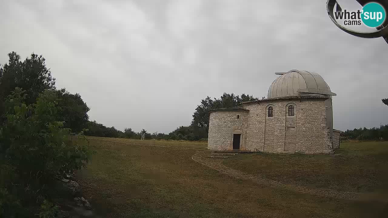 Višnjanska observatorijska spletna kamera: Opazujte vesolje iz Istre, Hrvaška