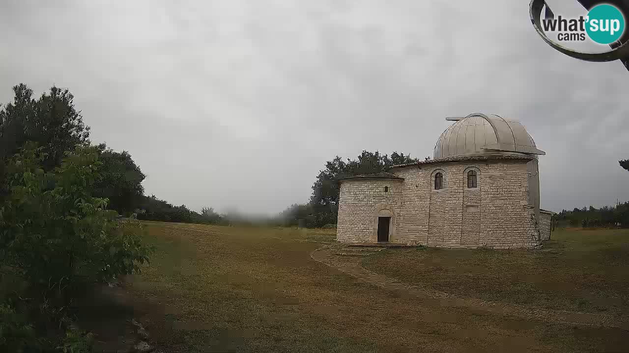 Višnjanska observatorijska spletna kamera: Opazujte vesolje iz Istre, Hrvaška
