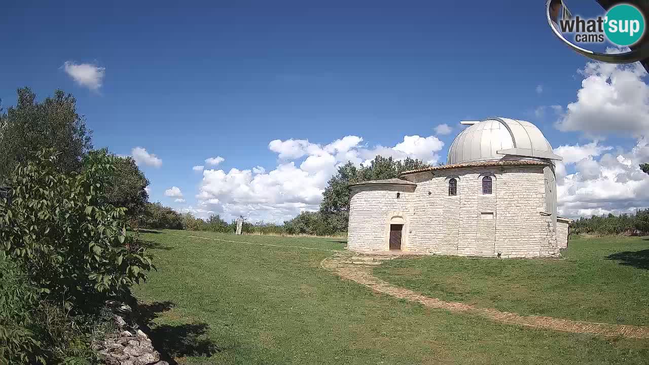Webcam de l’Observatoire de Višnjan: Plongez dans le cosmos depuis l’Istrie, Croatie