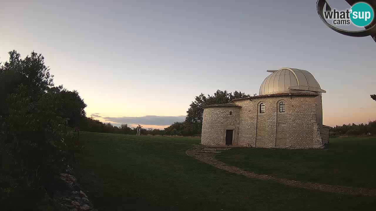 Višnjan Observatory Webcam: Gaze into the Cosmos from Istria, Croatia