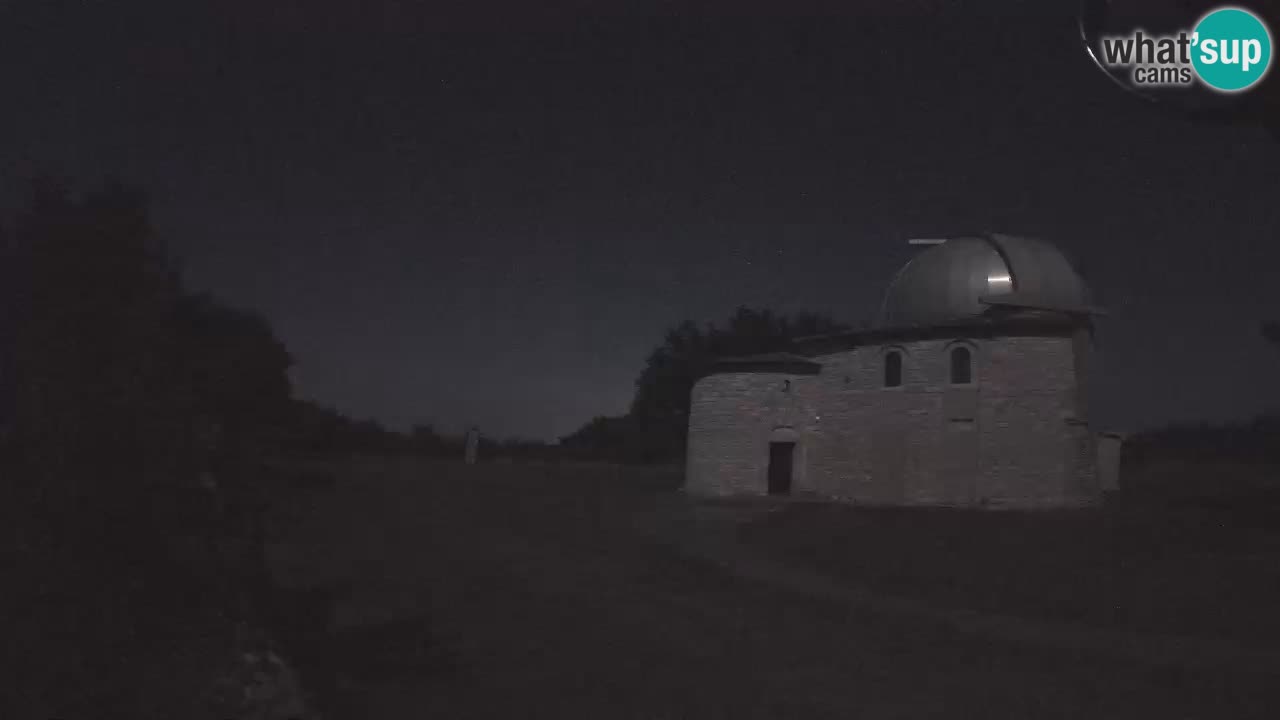 Višnjanska observatorijska spletna kamera: Opazujte vesolje iz Istre, Hrvaška