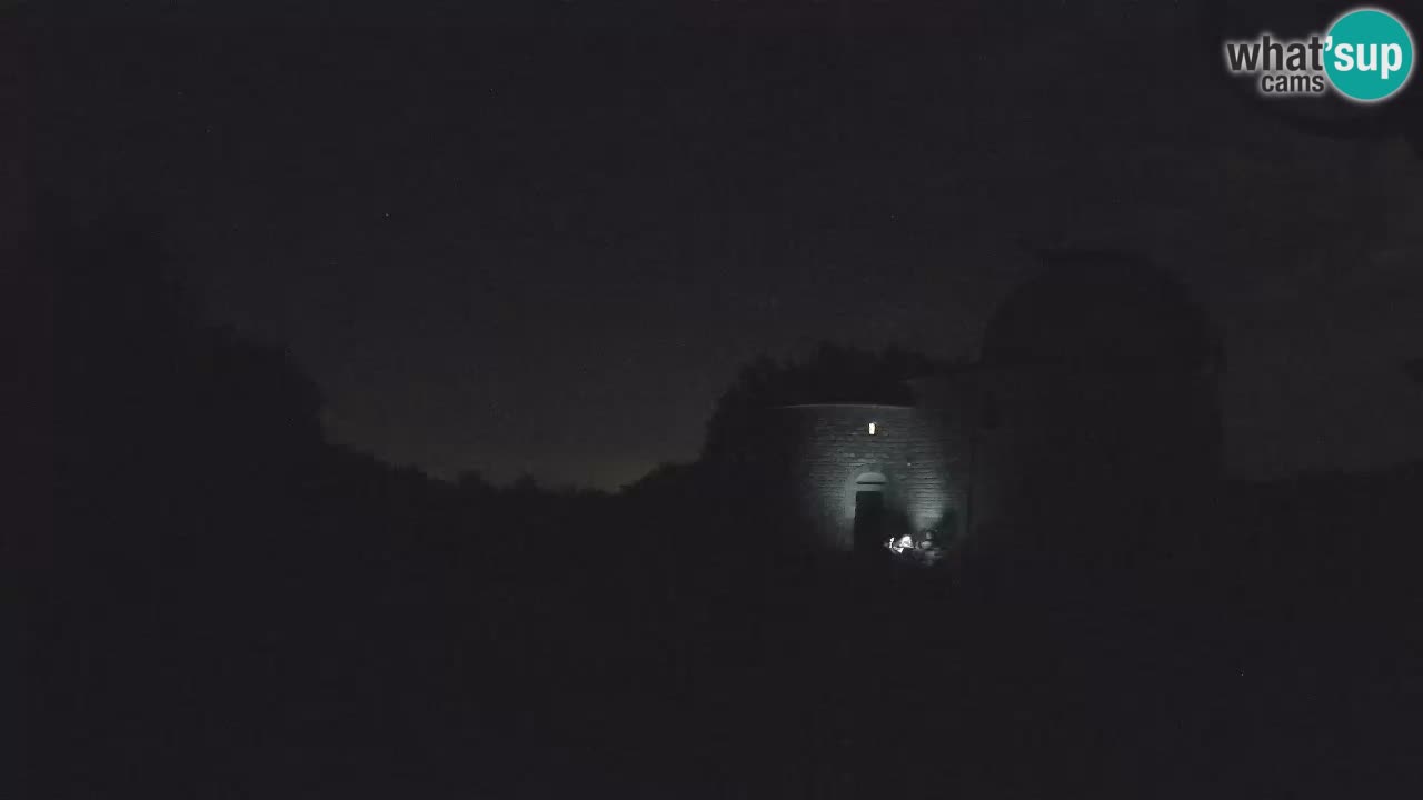 Webcam de l’Observatoire de Višnjan: Plongez dans le cosmos depuis l’Istrie, Croatie