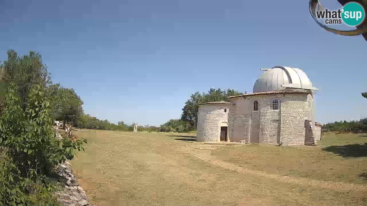 Višnjan Observatory Webcam: Gaze into the Cosmos from Istria, Croatia