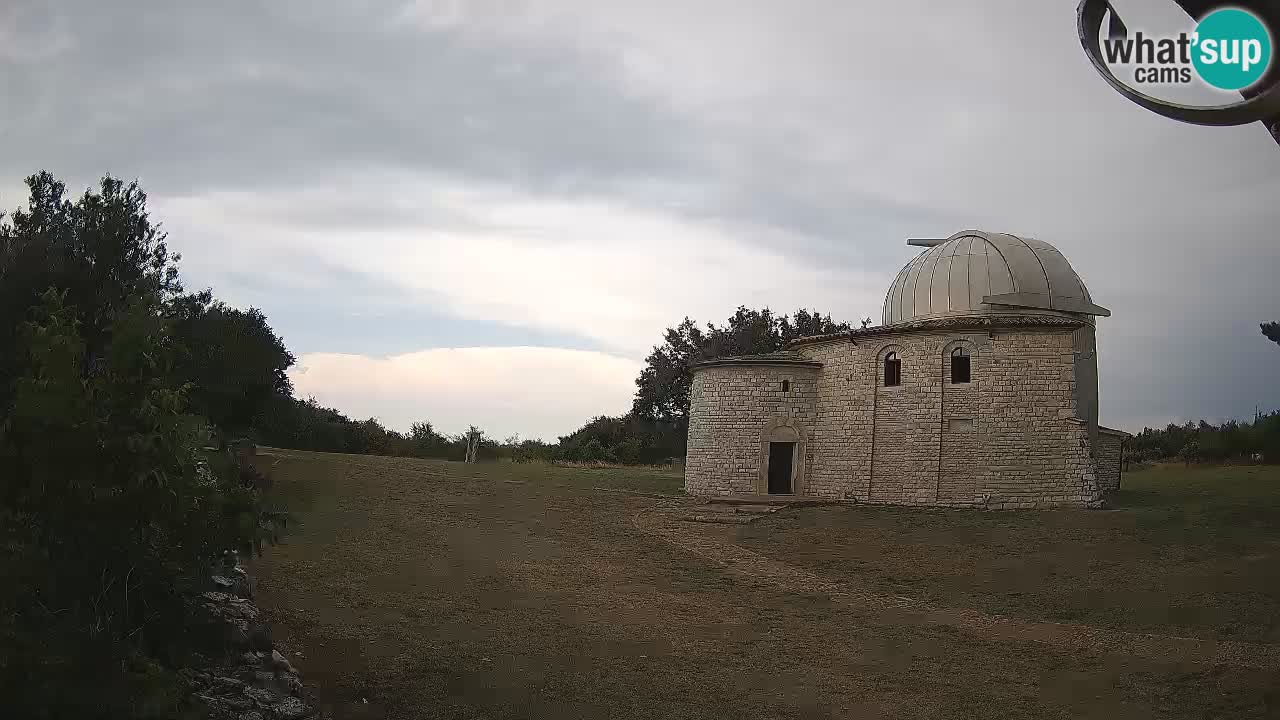 Webcam del Observatorio de Višnjan: Contempla el cosmos desde Istria, Croacia