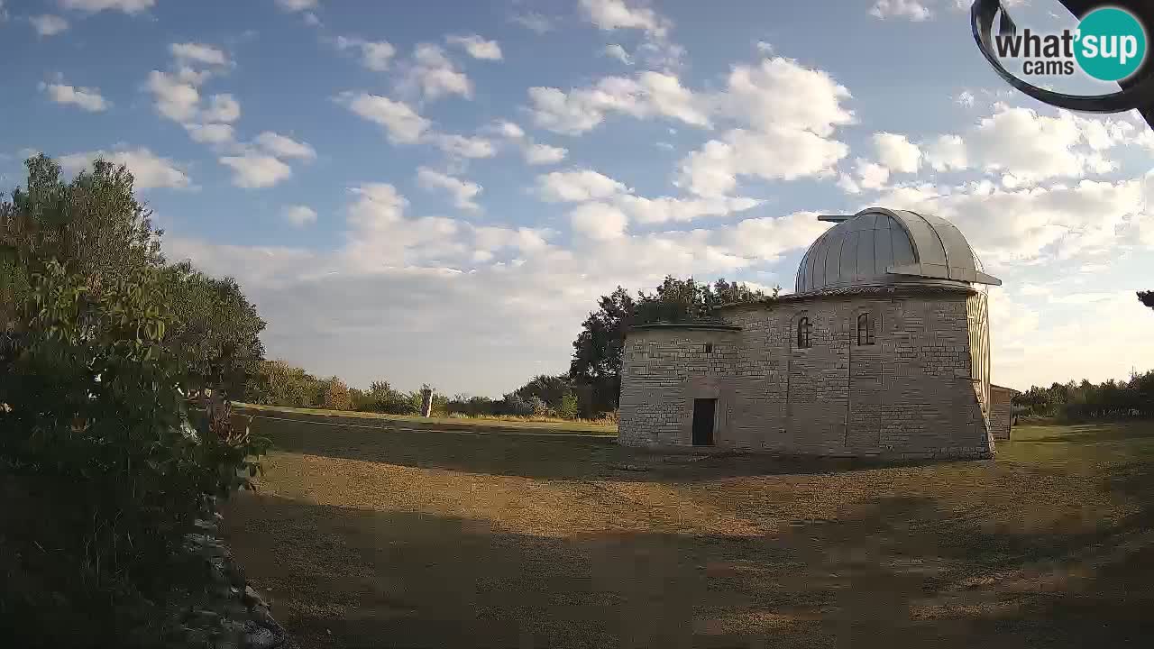 Višnjanska observatorijska spletna kamera: Opazujte vesolje iz Istre, Hrvaška