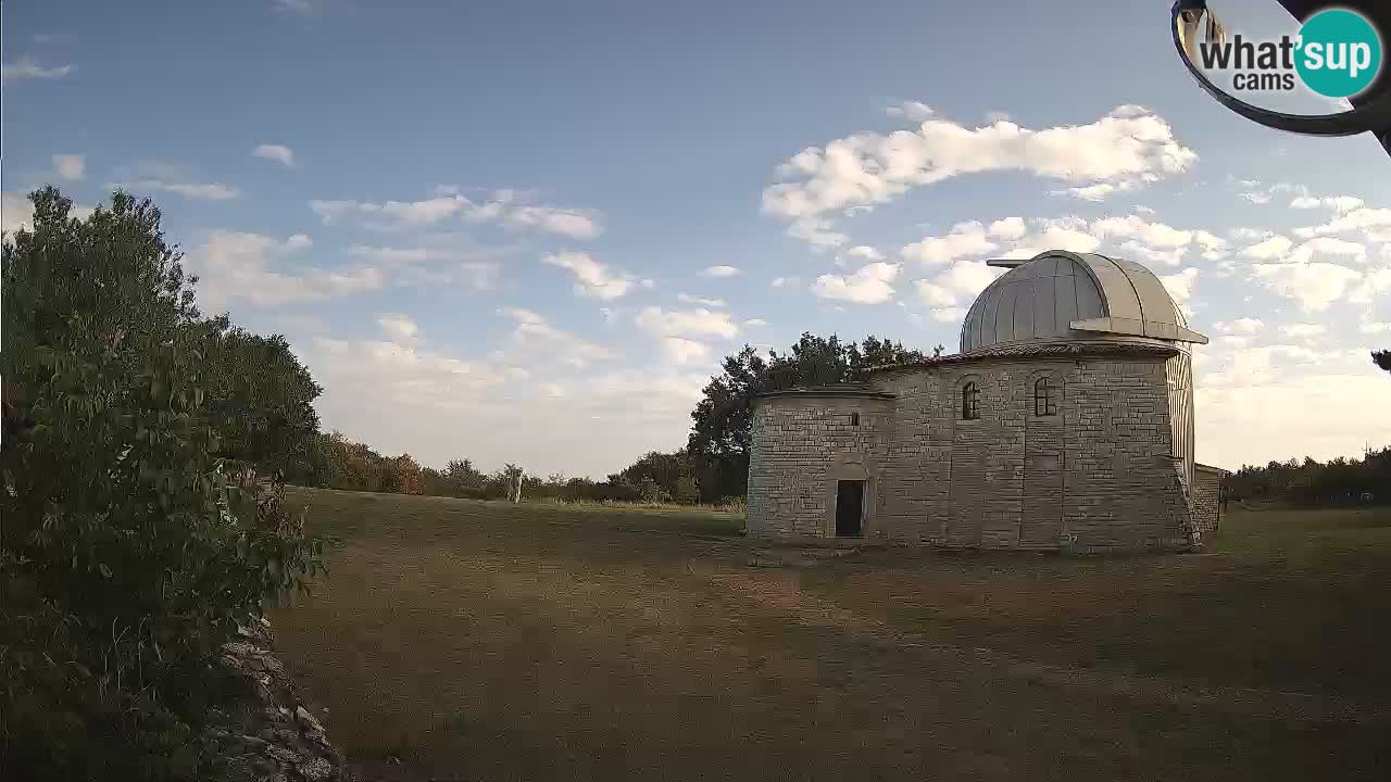Višnjanska observatorijska spletna kamera: Opazujte vesolje iz Istre, Hrvaška