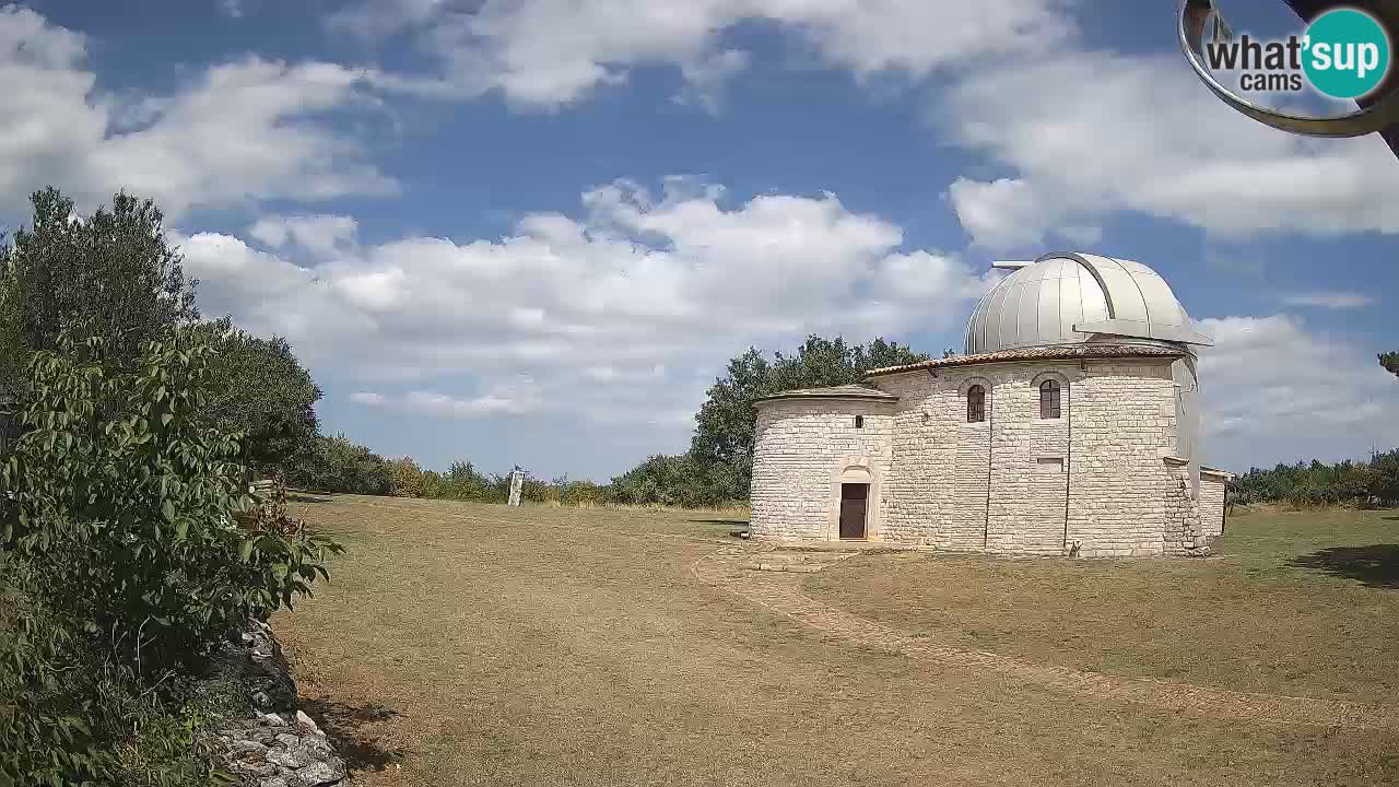 Webcam de l’Observatoire de Višnjan: Plongez dans le cosmos depuis l’Istrie, Croatie