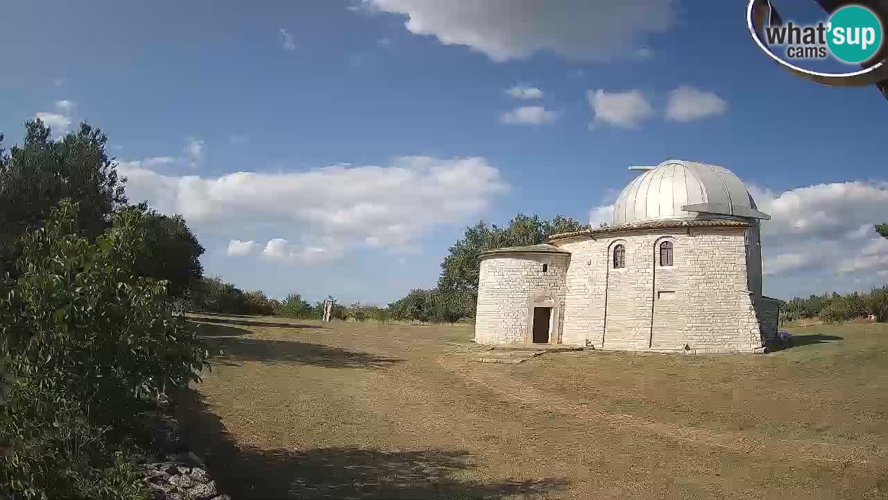 Webcam de l’Observatoire de Višnjan: Plongez dans le cosmos depuis l’Istrie, Croatie