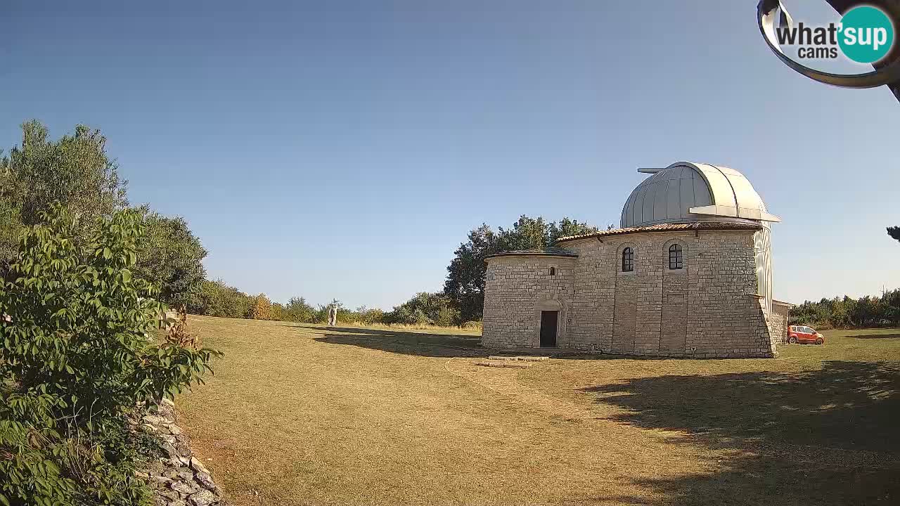 Višnjan Observatory Webcam: Gaze into the Cosmos from Istria, Croatia
