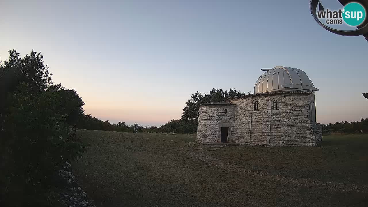 Webcam del Observatorio de Višnjan: Contempla el cosmos desde Istria, Croacia