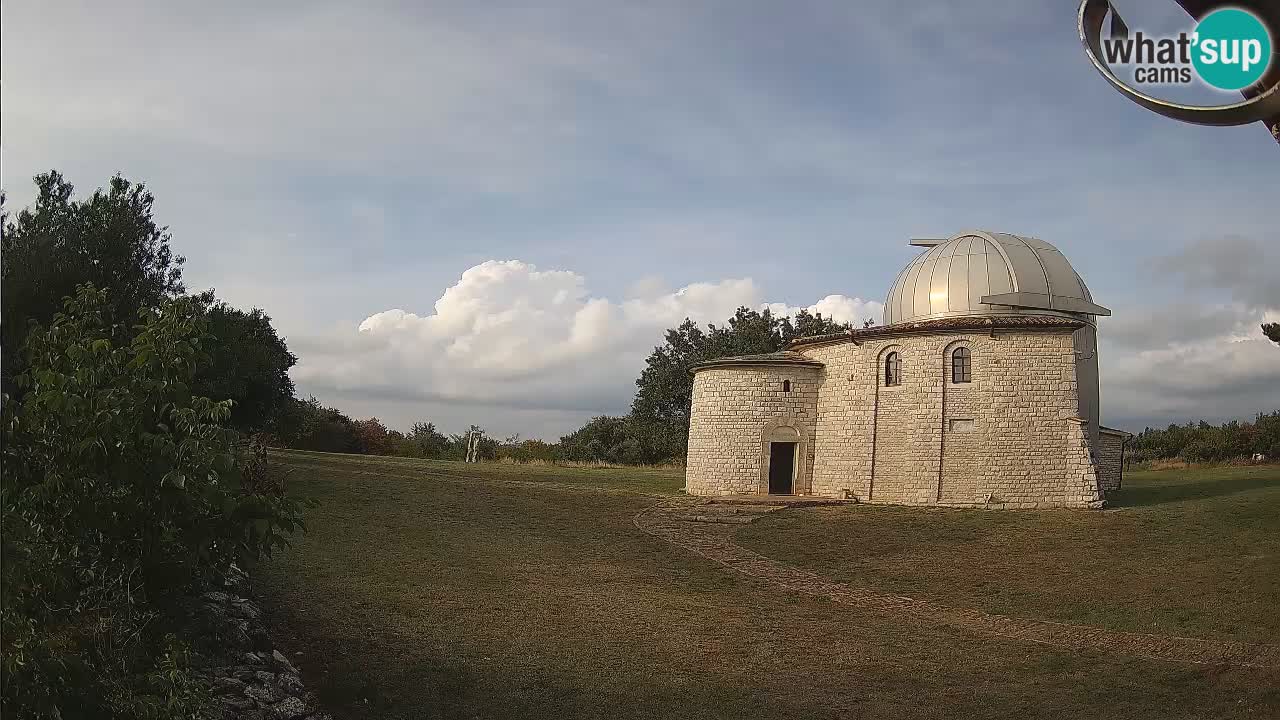 Webcam del Observatorio de Višnjan: Contempla el cosmos desde Istria, Croacia