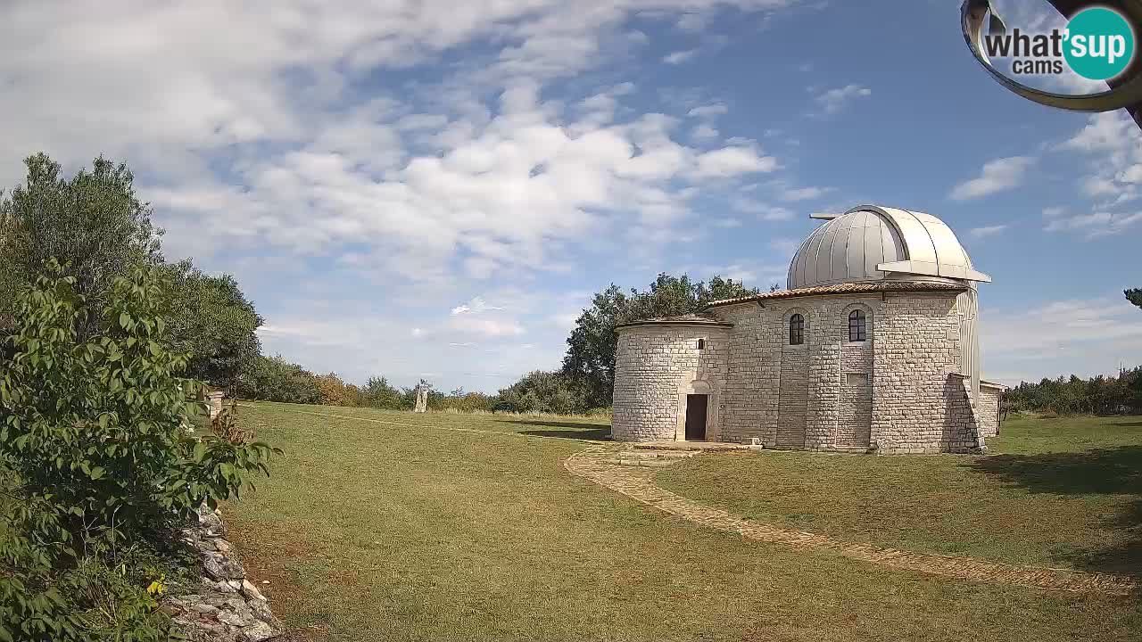 Webcam de l’Observatoire de Višnjan: Plongez dans le cosmos depuis l’Istrie, Croatie