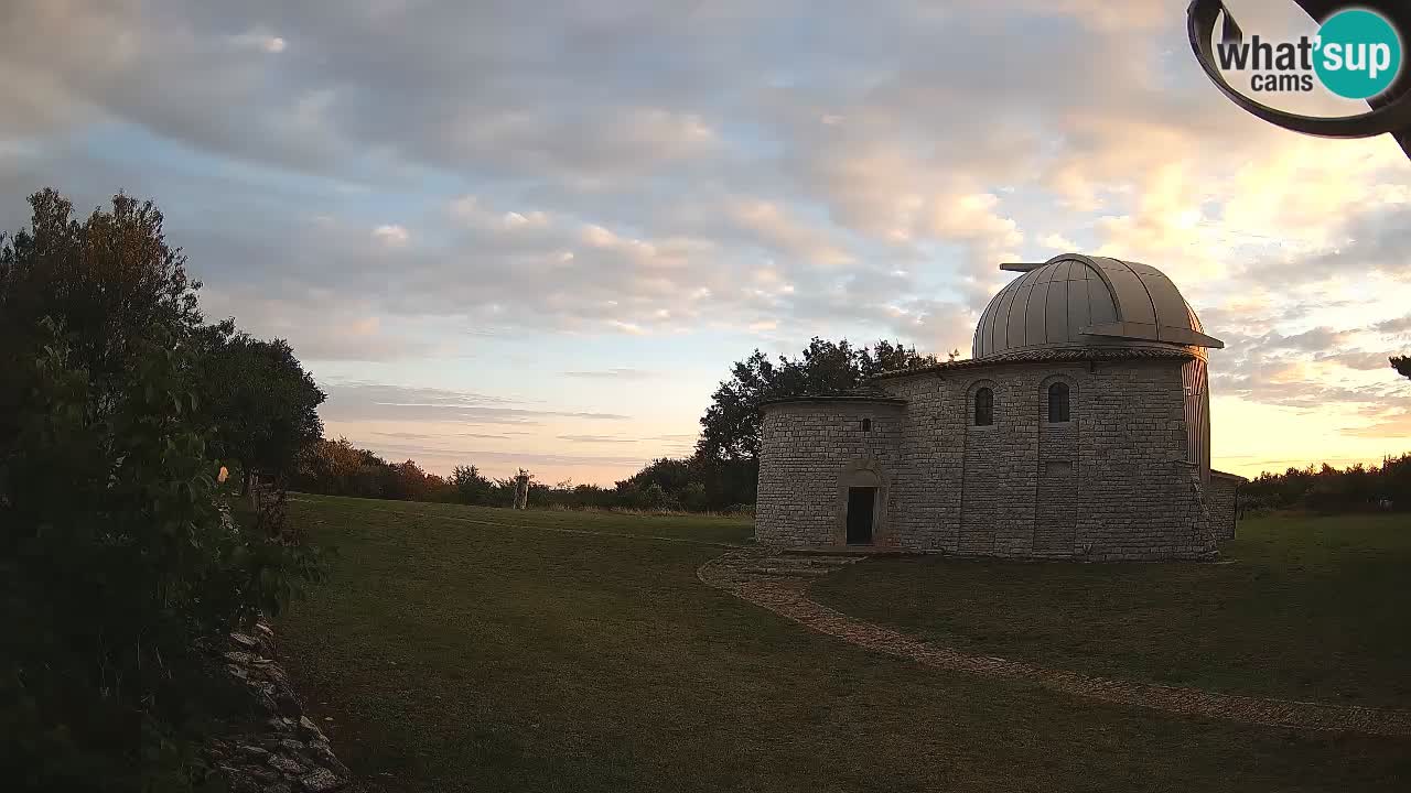 Webcam del Observatorio de Višnjan: Contempla el cosmos desde Istria, Croacia