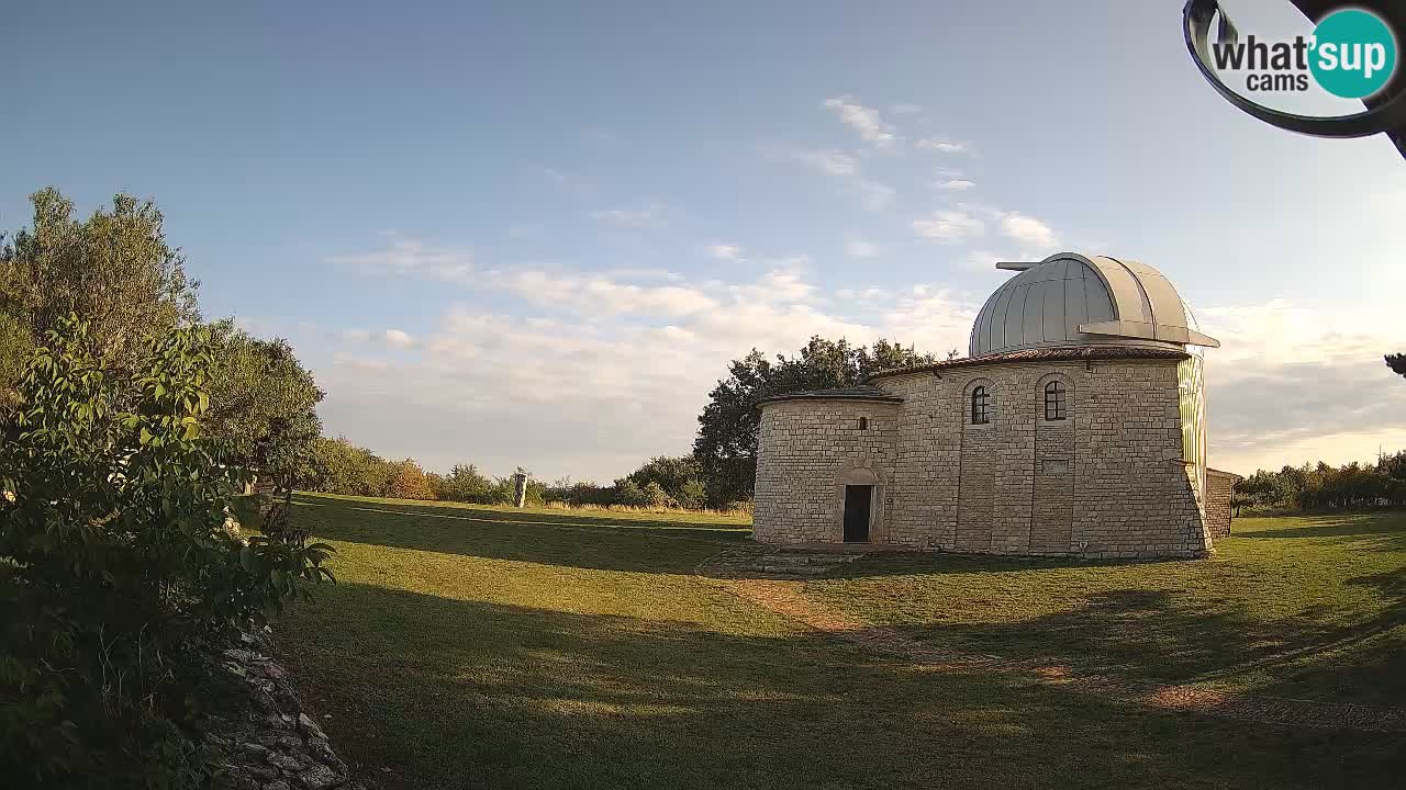 Višnjan Observatory Webcam: Gaze into the Cosmos from Istria, Croatia