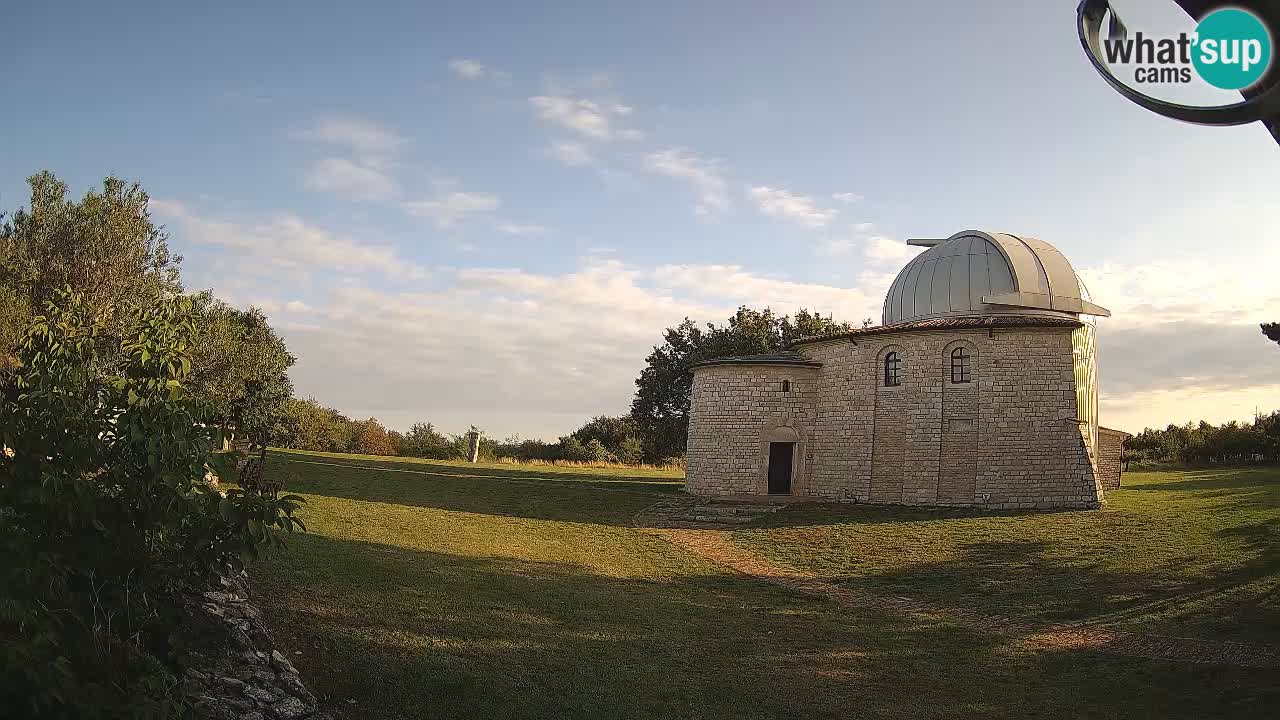 Višnjanska observatorijska spletna kamera: Opazujte vesolje iz Istre, Hrvaška