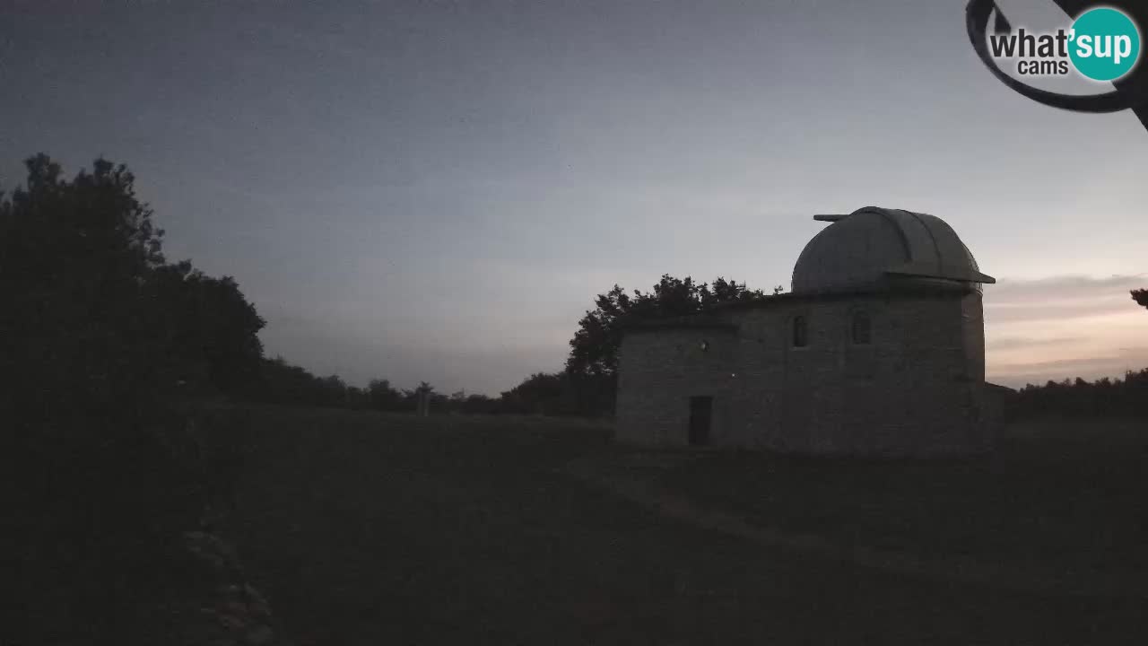 Višnjan Observatory Webcam: Gaze into the Cosmos from Istria, Croatia
