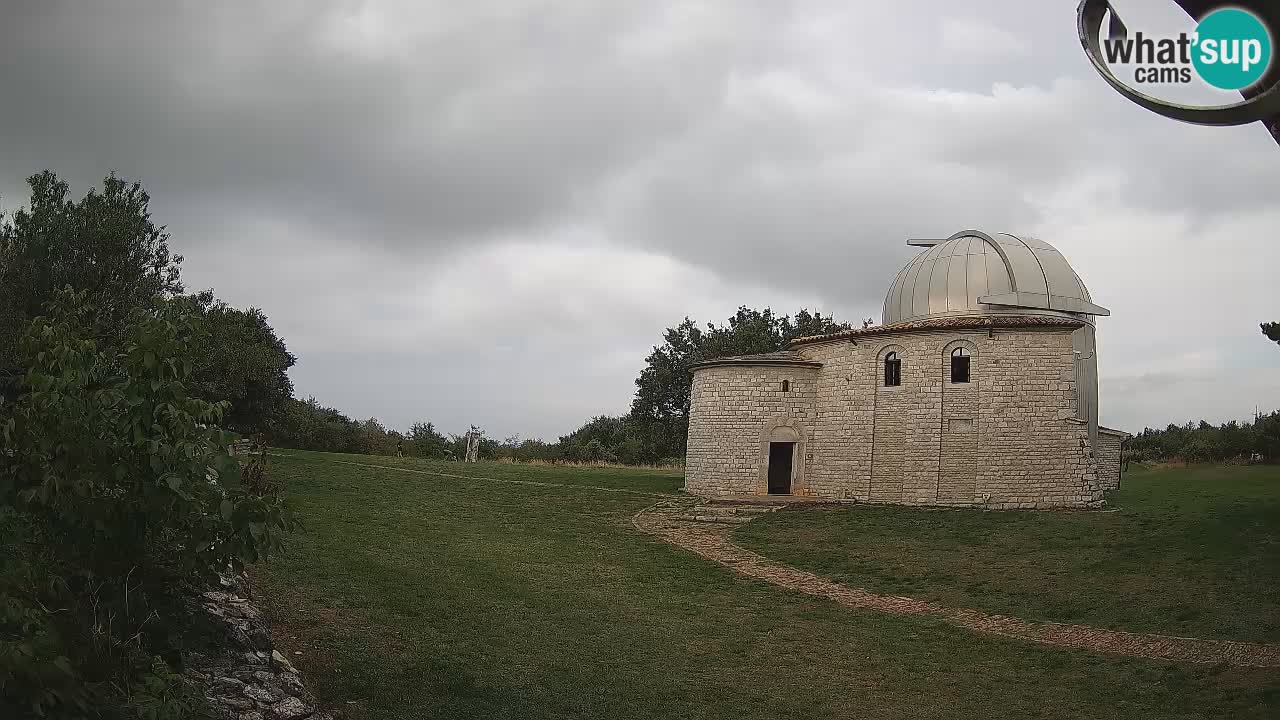 Webcam de l’Observatoire de Višnjan: Plongez dans le cosmos depuis l’Istrie, Croatie