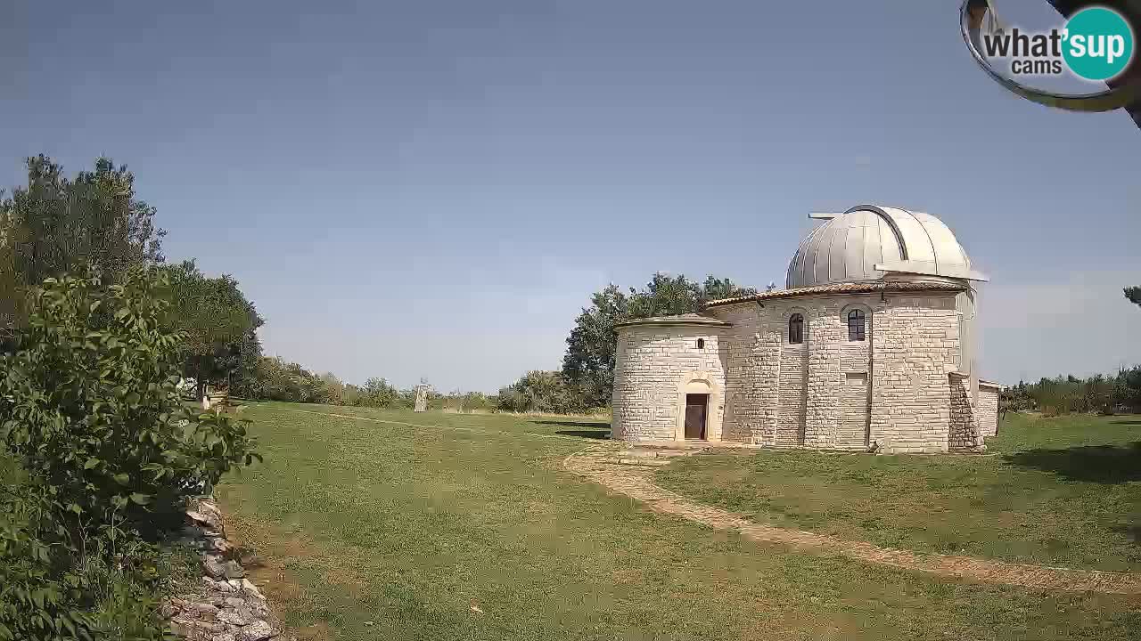 Višnjan Observatory Webcam: Gaze into the Cosmos from Istria, Croatia
