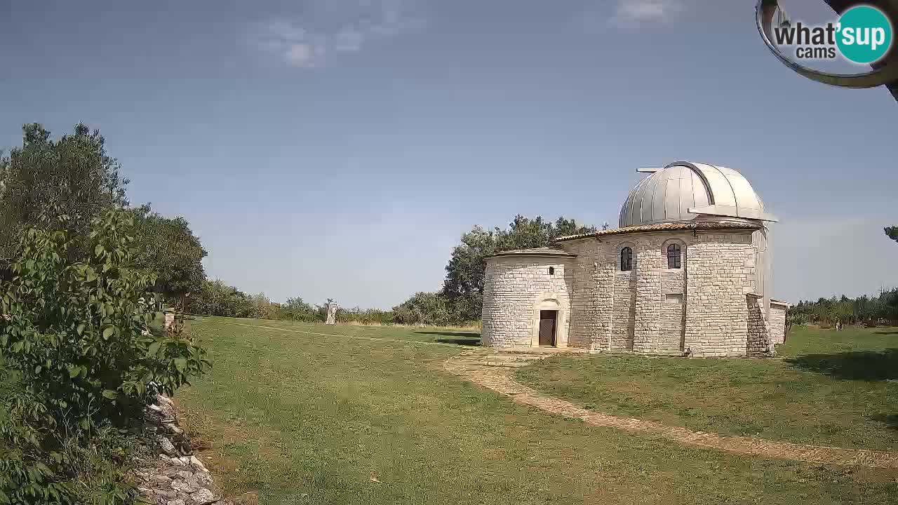 Višnjan Observatory Webcam: Gaze into the Cosmos from Istria, Croatia