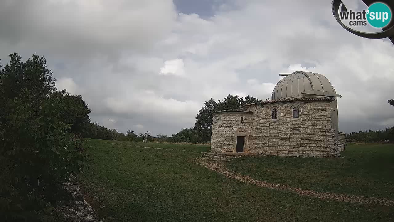Webcam de l’Observatoire de Višnjan: Plongez dans le cosmos depuis l’Istrie, Croatie