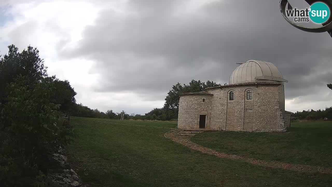 Višnjanska observatorijska spletna kamera: Opazujte vesolje iz Istre, Hrvaška