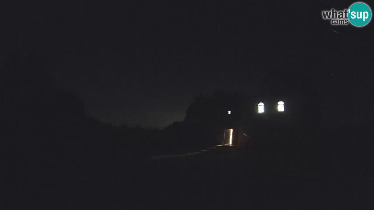 Višnjan Observatory Webcam: Gaze into the Cosmos from Istria, Croatia