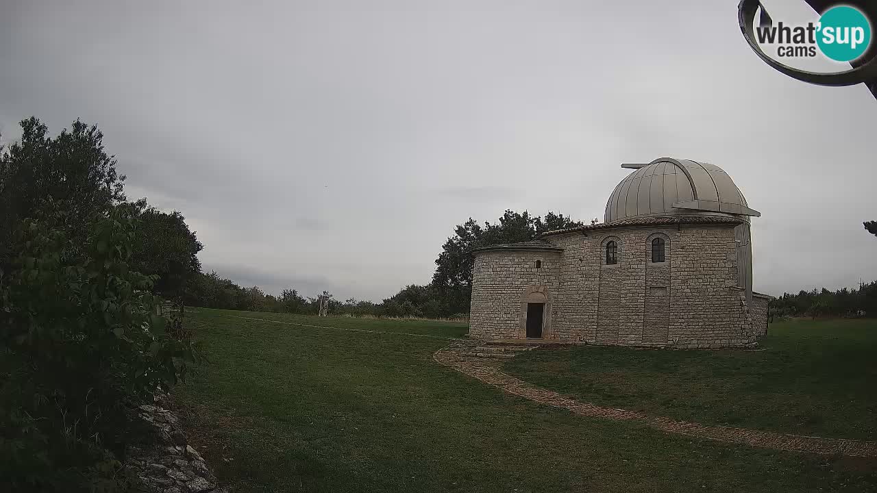 Višnjan Observatory Webcam: Gaze into the Cosmos from Istria, Croatia