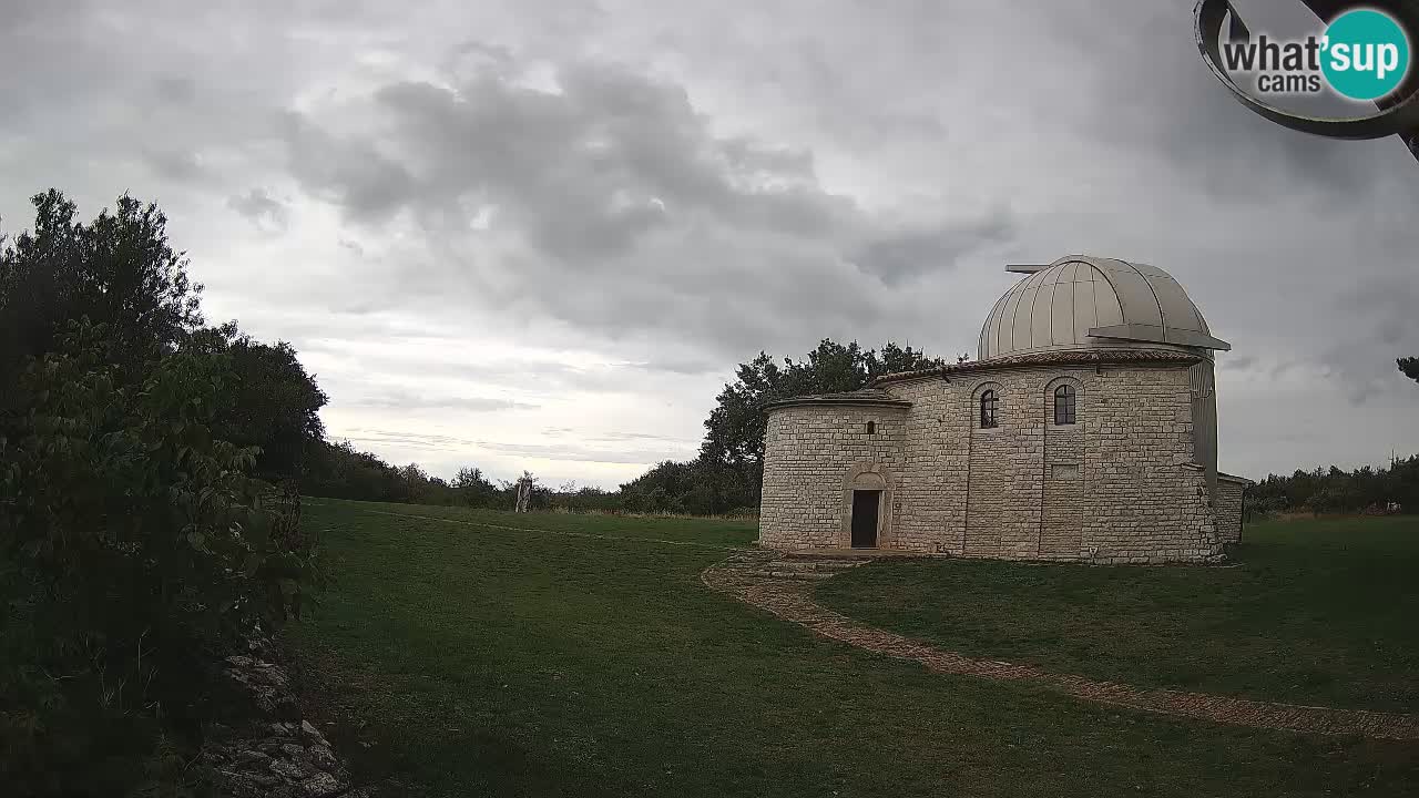 Webcam del Observatorio de Višnjan: Contempla el cosmos desde Istria, Croacia
