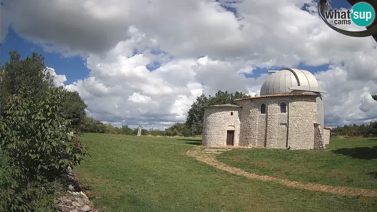 Višnjan Observatory Webcam: Gaze into the Cosmos from Istria, Croatia