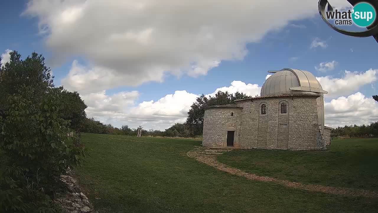 Višnjan Observatory Webcam: Gaze into the Cosmos from Istria, Croatia