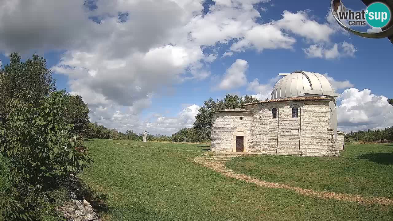 Webcam del Observatorio de Višnjan: Contempla el cosmos desde Istria, Croacia