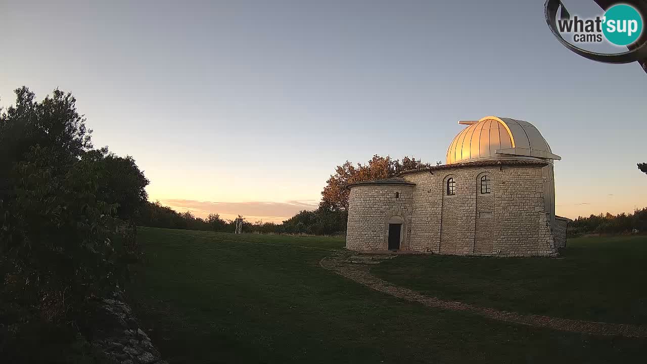 Višnjanska observatorijska spletna kamera: Opazujte vesolje iz Istre, Hrvaška