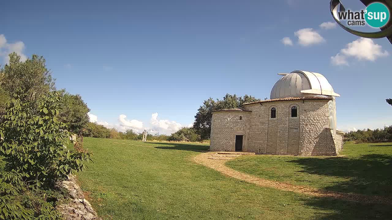 Webcam de l’Observatoire de Višnjan: Plongez dans le cosmos depuis l’Istrie, Croatie