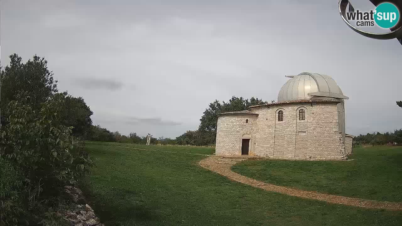 Višnjan Observatory Webcam: Gaze into the Cosmos from Istria, Croatia