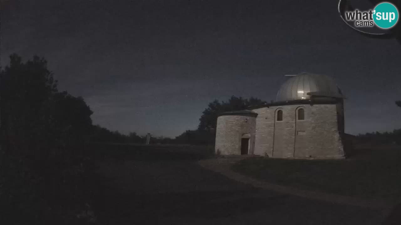 Webcam del Observatorio de Višnjan: Contempla el cosmos desde Istria, Croacia