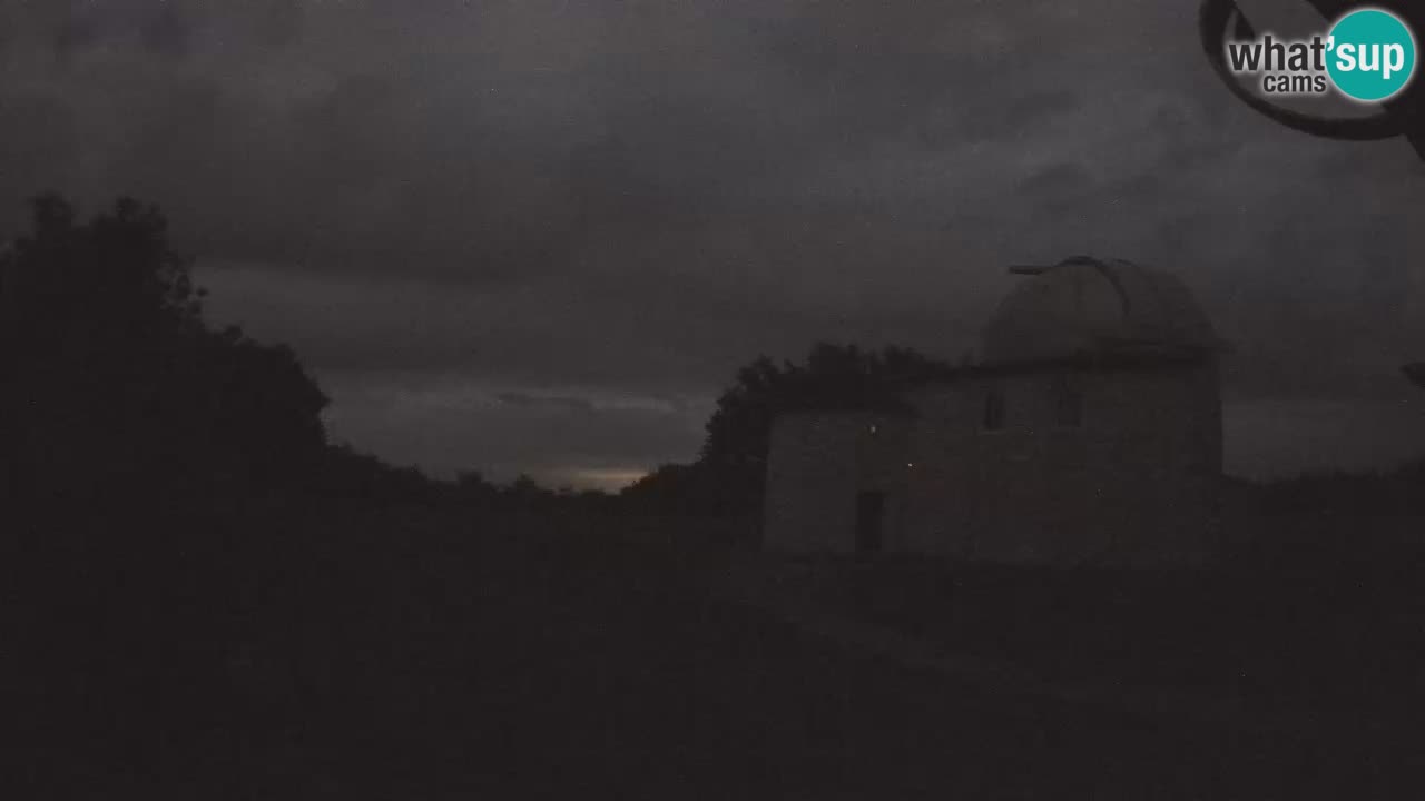 Višnjan Observatory Webcam: Gaze into the Cosmos from Istria, Croatia