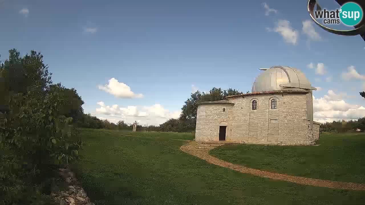 Webcam de l’Observatoire de Višnjan: Plongez dans le cosmos depuis l’Istrie, Croatie