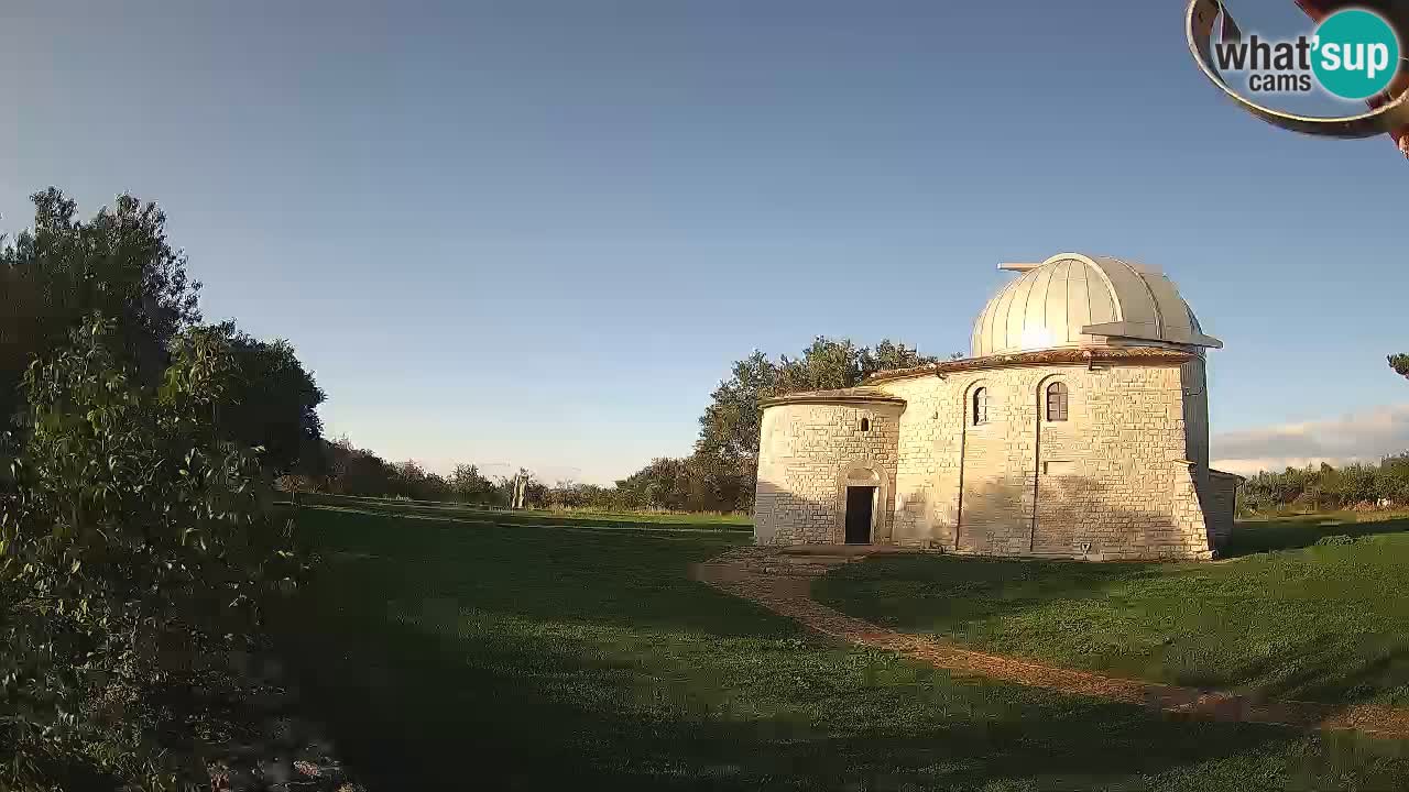 Webcam de l’Observatoire de Višnjan: Plongez dans le cosmos depuis l’Istrie, Croatie